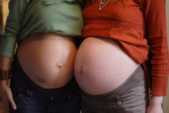 Geburtsvorbereitung und Schwangerenschwimmen